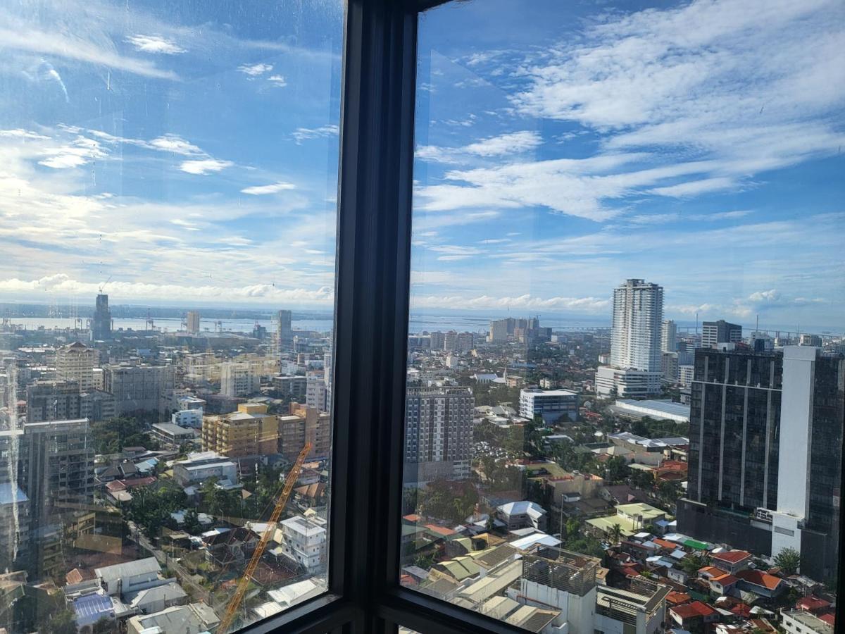 Grand Residences Cebu North Tower Exterior photo