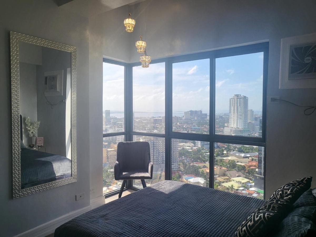 Grand Residences Cebu North Tower Exterior photo