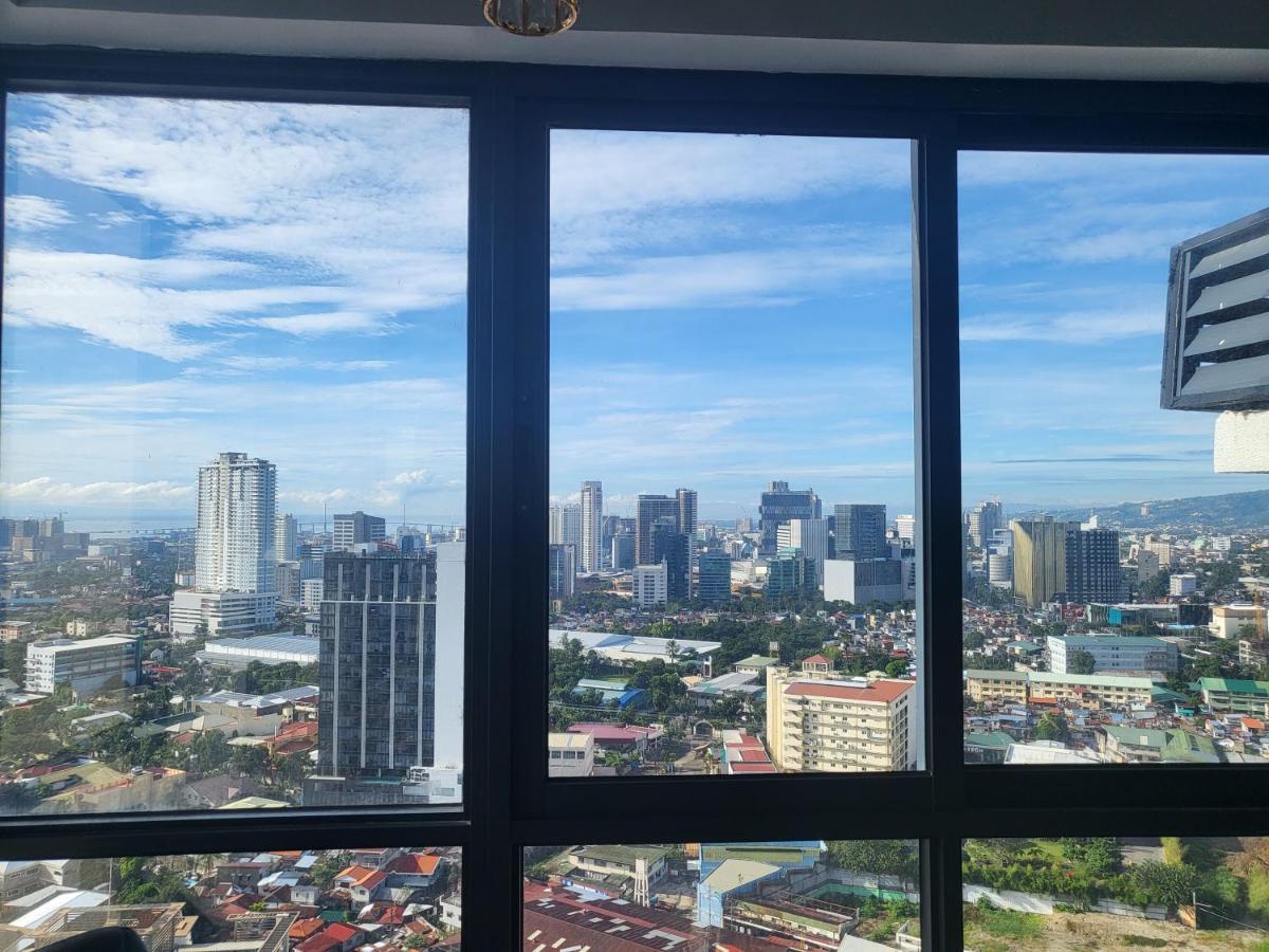 Grand Residences Cebu North Tower Exterior photo